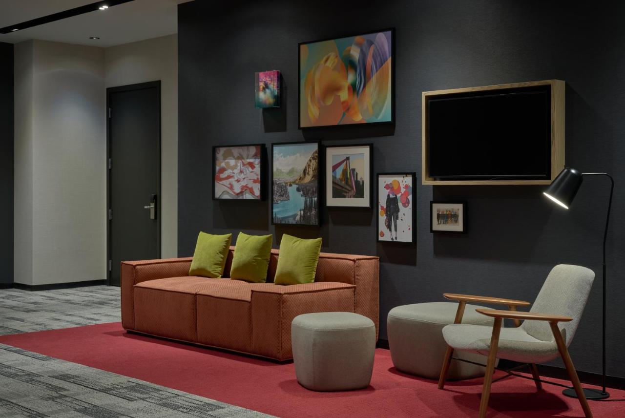 Alt Hotel Calgary University District Ngoại thất bức ảnh